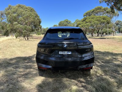 BMW 3.jpg