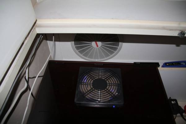 04_ExtractorFan.jpg